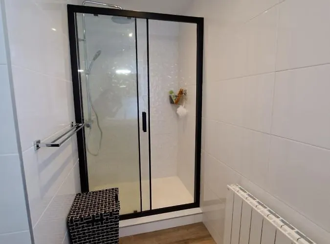 T2 Avec Terrasse 公寓