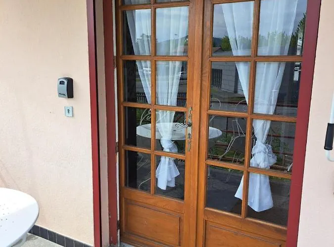 T2 Avec Terrasse * 欧洛圣马里